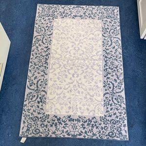 French accent rug